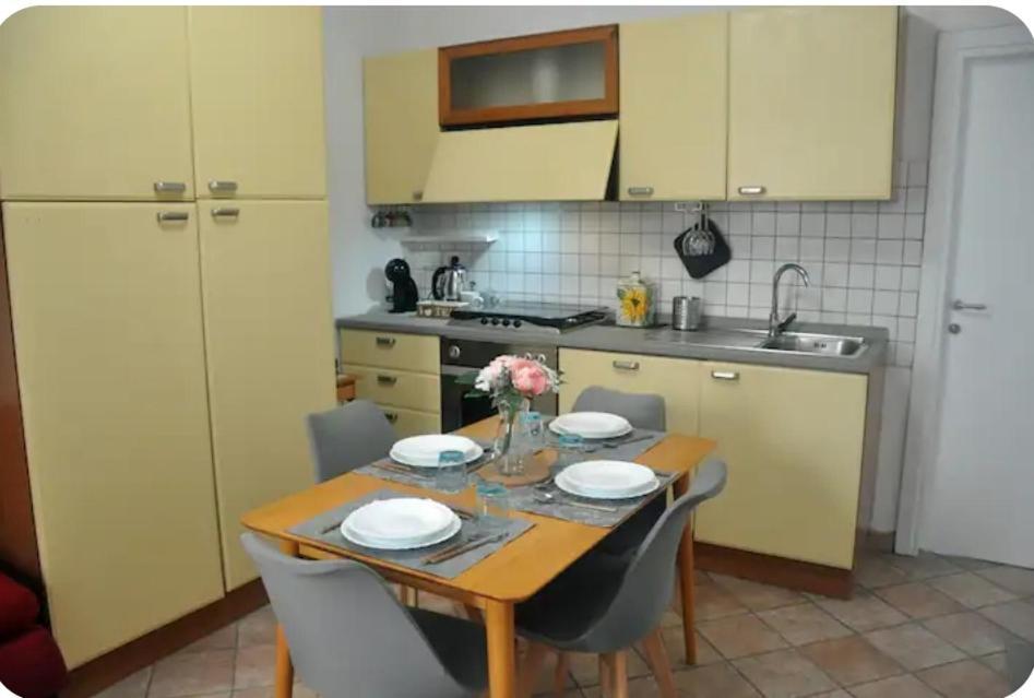 شقة Casa Soprani - Relax Marchigiano كاستيلْفيدارْدو المظهر الخارجي الصورة